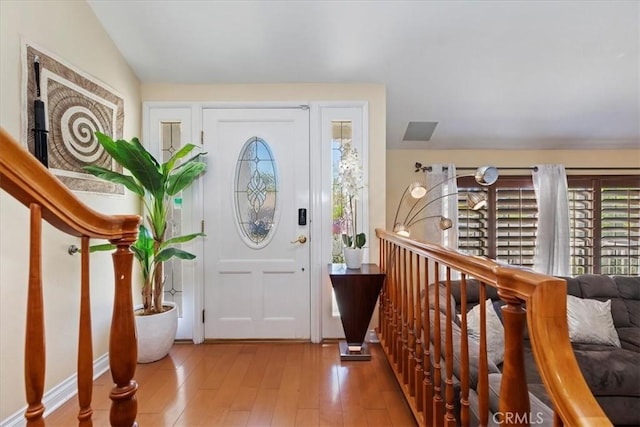 1110 Norcrest St, Corona, CA 92878 - foyer with wood finished floors