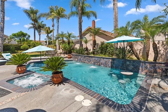 1110 Norcrest St, Corona, CA 92878 - outdoor pool with a patio area