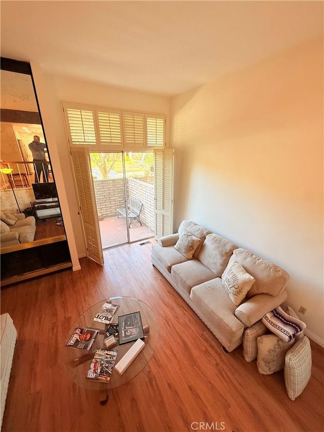 13232 Fiji Way Unit C, Marina Del Rey, CA 90292 - photo 3