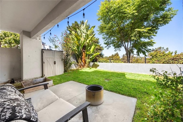 26925 Jasper Unit 210, Mission Viejo, CA 92691 - fenced backyard with a storage shed and a patio