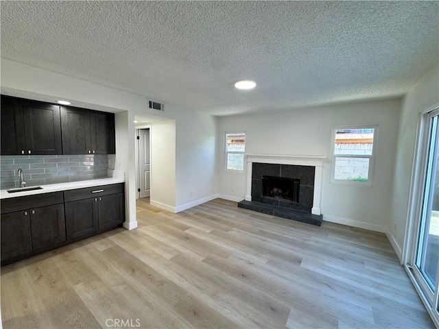 1605 W Bruin St, Los Angeles, CA 90047 - photo 5