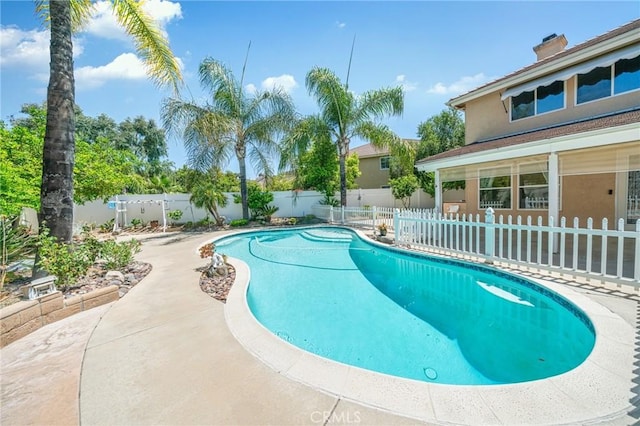39647 Dartanian Pl, Murrieta, CA 92562 - view of pool featuring a fenced backyard and a patio area