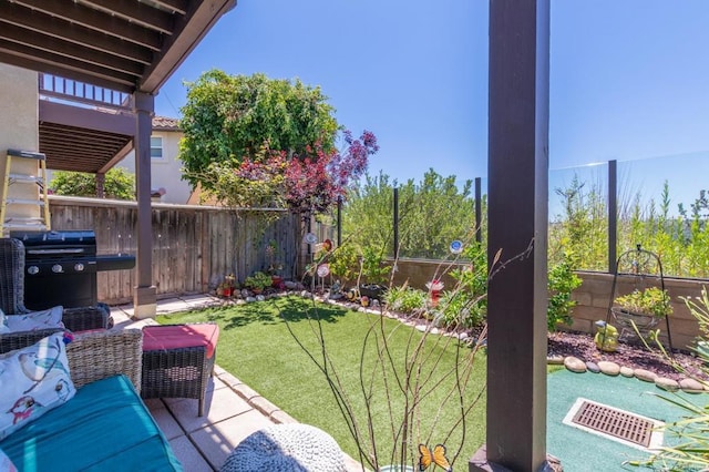 2078 Aviata Rd Unit 70, Chula Vista, CA 91914 - fenced backyard featuring a patio