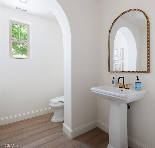 21 Via Nerisa, San Clemente, CA 92673 - half bathroom with wood finished floors
