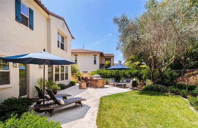 21 Via Nerisa, San Clemente, CA 92673 - view of yard with a patio and exterior kitchen