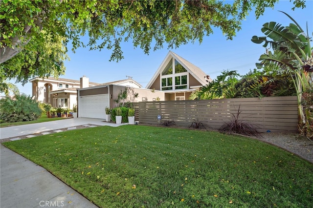 9168 El Azul Cir, Fountain Valley, CA 92708 - view of front facade with stucco siding and driveway