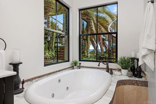 860 Nardo Rd, Encinitas, CA 92024 - bathroom featuring a jetted tub