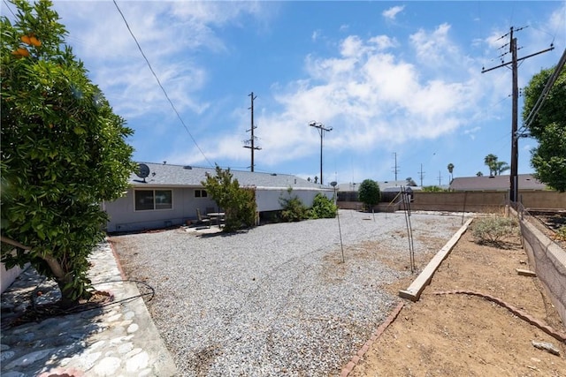 28851 Murrieta Rd, Menifee, CA 92586 - view of yard