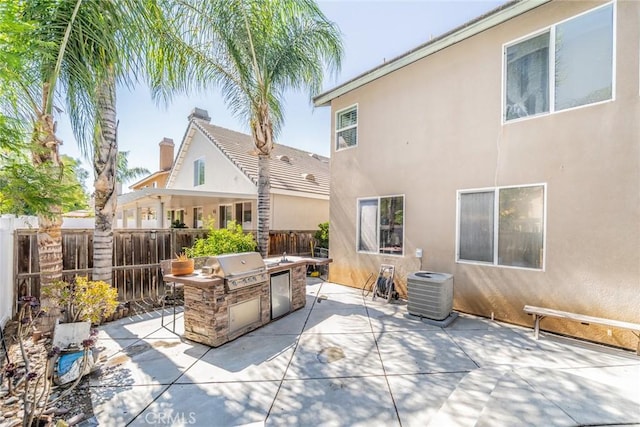 29155 Celestial Dr, Menifee, CA 92584 - view of patio featuring exterior kitchen