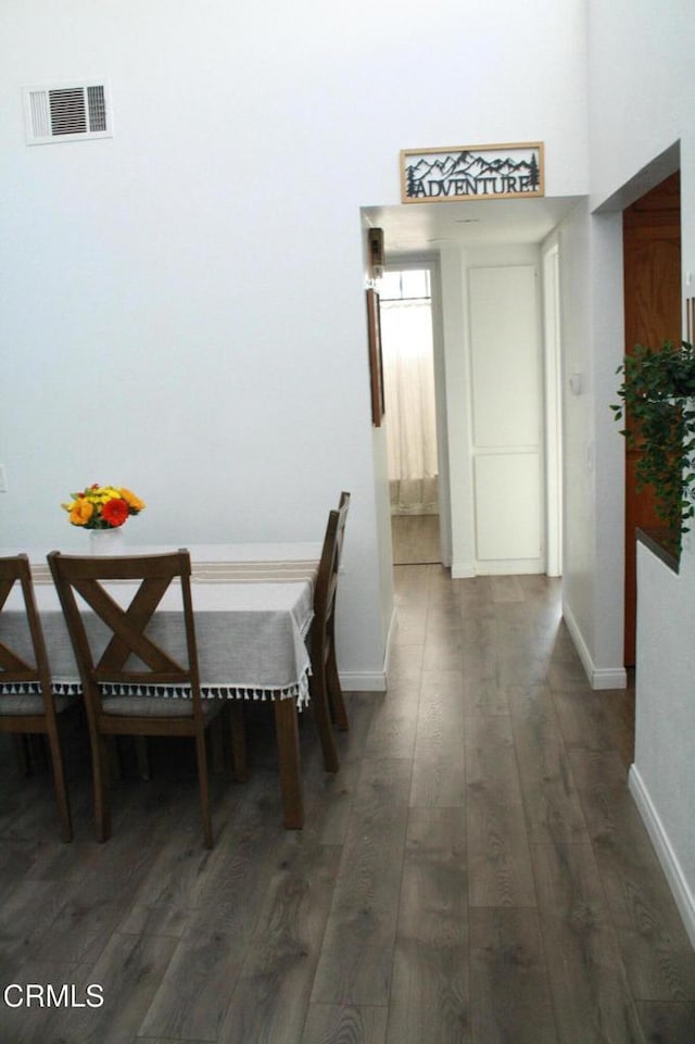 5246 Longfellow Way, Oxnard, CA 93033 - dining room featuring wood finished floors and baseboards