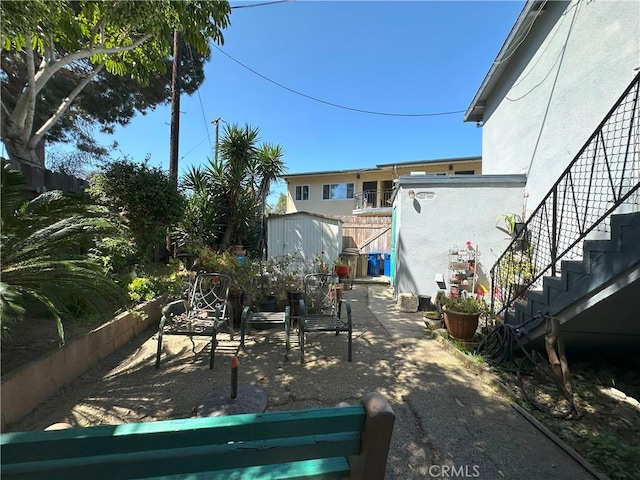 622 Kentia Ave Unit 6, Santa Barbara, CA 93101 - photo 3