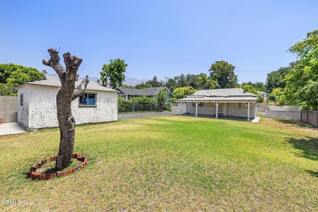 1955 Glen Ave, Pasadena, CA 91103 - view of fenced backyard