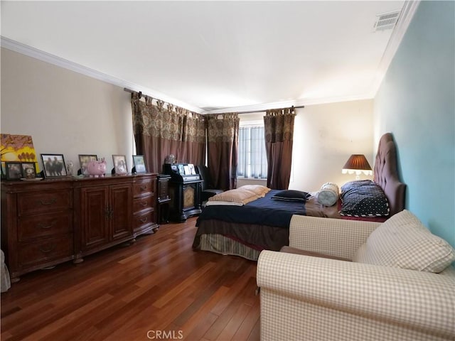 1569 W 218th St, Torrance, CA 90501 - bedroom featuring wood finished floors and ornamental molding