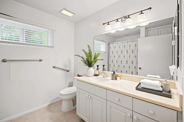 10160 Vista De La Cruz Ln, Mesa, CA 91941 - full bath with healthy amount of natural light, vanity, tile patterned floors, and a shower with curtain