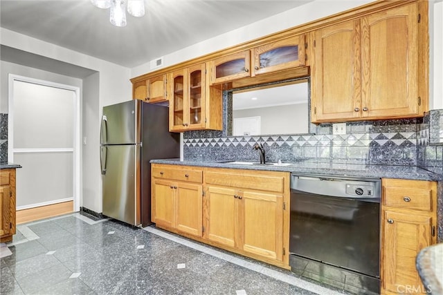7836 Hanna Ave, Canoga Park, CA 91304 - photo 10