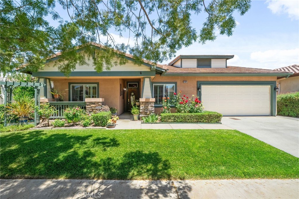 11604 Deerfield Dr, Yucaipa, CA 92399 - photo 1