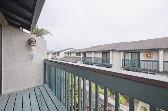 2444 La Costa Ct, Oceano, CA 93445 - balcony with a residential view