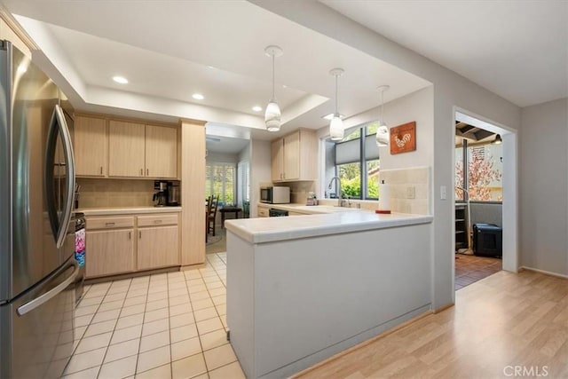 675 Barberry Way, Nipomo, CA 93444 - kitchen featuring stainless steel appliances, light brown cabinets, plenty of natural light, a peninsula, and recessed lighting