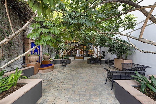 325 7th Ave Unit 609, San Diego, CA 92101 - view of patio