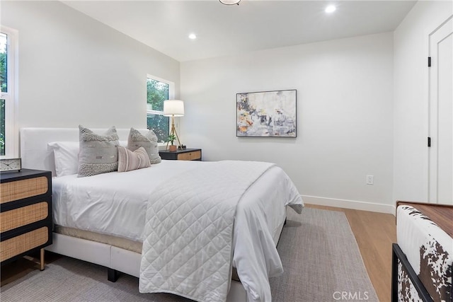 3924 Dublin Ave, Los Angeles, CA 90008 - bedroom featuring wood finished floors and recessed lighting