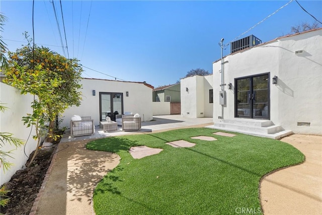 3924 Dublin Ave, Los Angeles, CA 90008 - view of grassy yard with a patio area and french doors