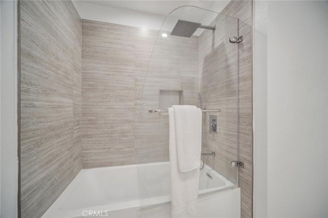 26970 Flo Ln Unit 310, Canyon Country, CA 91351 - bathroom featuring bathing tub / shower combination