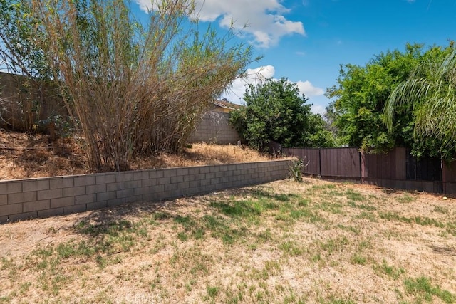 14625 Mountain High Dr, Fontana, CA 92337 - view of fenced backyard