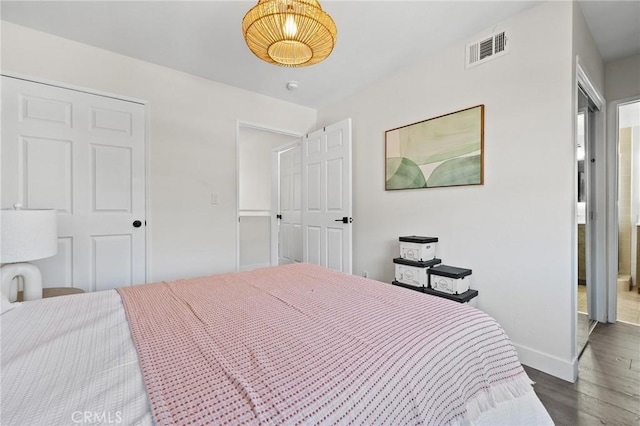 1114 Melrose Ave Unit 3, Glendale, CA 91202 - bedroom with wood finished floors and baseboards