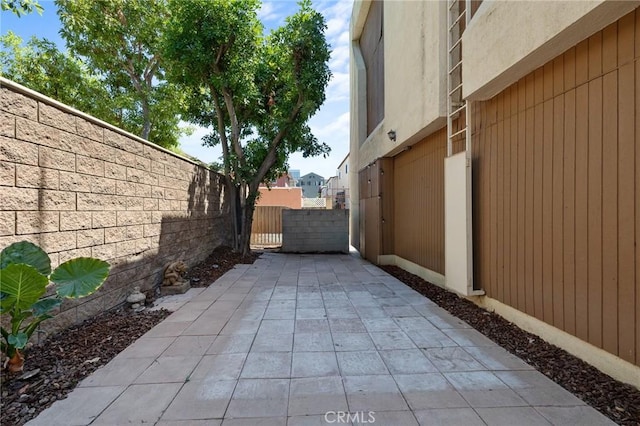 1114 Melrose Ave Unit 3, Glendale, CA 91202 - view of patio / terrace featuring a gate
