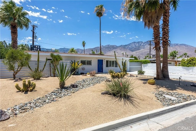 957 S Paseo, Dorotea, Palm Springs, CA 92264 - photo 15