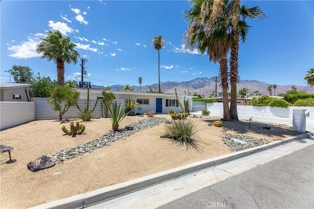 957 S Paseo, Dorotea, Palm Springs, CA 92264 - photo 14