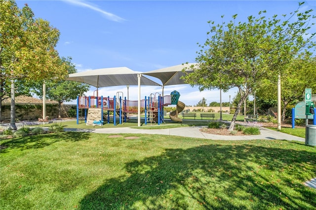 26045 Marquis Ct, Newhall, CA 91350 - photo 34