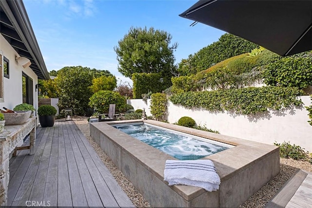 21611 Ocean Vista Dr, Laguna Beach, CA 92651 - view of swimming pool featuring an outdoor hot tub, a fenced backyard, and a deck
