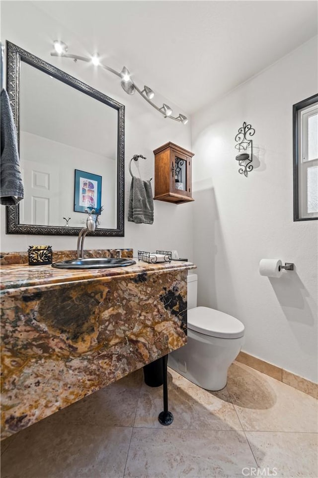 768 Twin Peaks Ave, Simi Valley, CA 93065 - photo 9