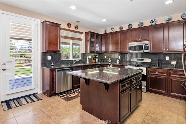 650 Zarahias Crk, Hemet, CA 92545 - photo 17