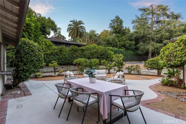 4920 Hillard Ave, La Canada Flintridge, CA 91011 - photo 65