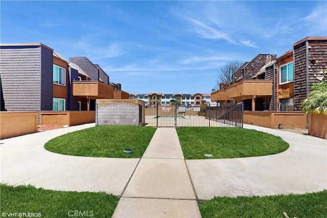 9020 Newport Ave Unit 17, Fontana, CA 92335 - view of community with a residential view