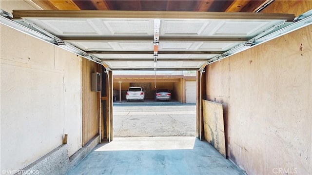 9020 Newport Ave Unit 17, Fontana, CA 92335 - view of garage