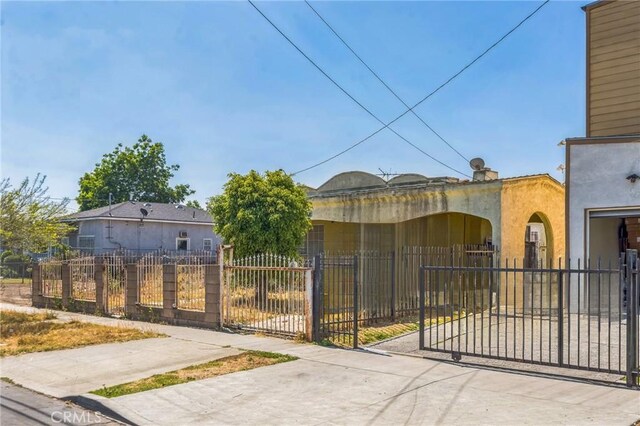 154 W 104th St, Los Angeles, CA 90003 - photo 7