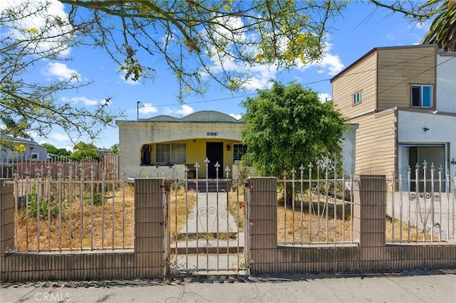 154 W 104th St, Los Angeles, CA 90003 - photo 1