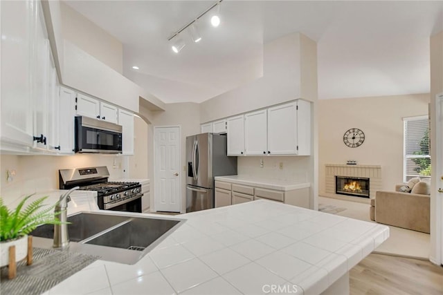 2897 Banyan Tree Ln, Hemet, CA 92545 - photo 15