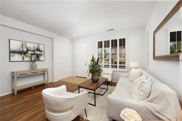 154 Fernpine Ln, Pomona, CA 91767 - living area featuring wood finished floors and recessed lighting