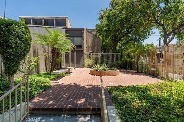 1620 Neil Armstrong St Unit 306, Montebello, CA 90640 - view of patio / terrace