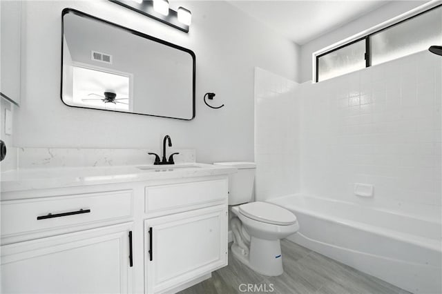 10655 Springfield Dr, Rancho Cucamonga, CA 91730 - bathroom featuring a ceiling fan, vanity, and shower / bath combination