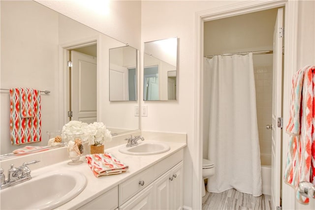 3591 Sacramento Dr Unit 50, San Luis Obispo, CA 93401 - full bath featuring double vanity and shower / bath combination with curtain