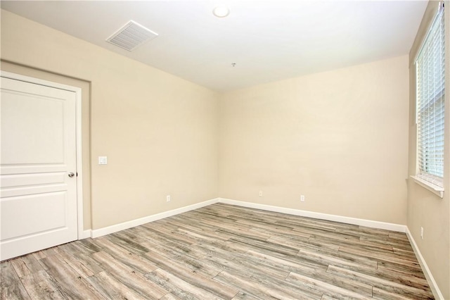 3591 Sacramento Dr Unit 50, San Luis Obispo, CA 93401 - unfurnished room with light wood-style flooring