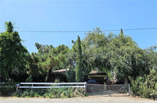 7539 Palmetto Ave, Fontana, CA 92336 - photo 2