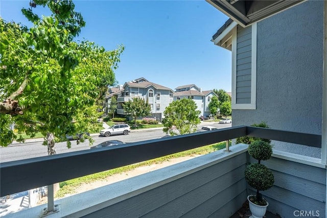 20334 Rue Crevier Unit 621, Canyon Country, CA 91351 - balcony featuring a residential view