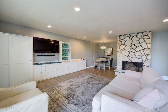 641 Piney Way Unit D, Morro Bay, CA 93442 - living area featuring light wood finished floors and recessed lighting
