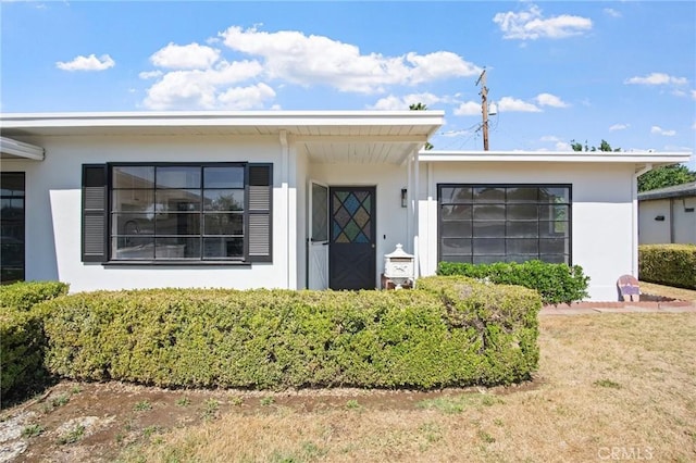 1625 Rose Ave, Merced, CA 95341 - view of front of home featuring stucco siding
